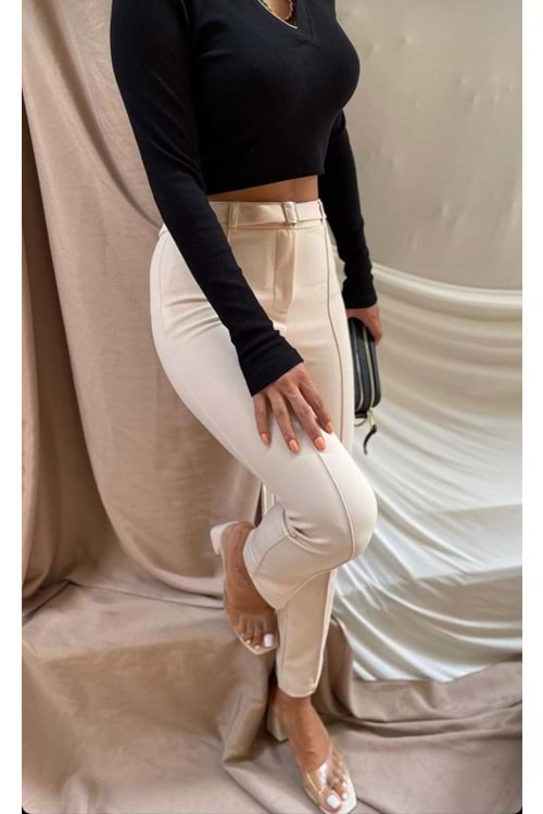Kadın Kendinden Kemer Detaylı Close-Fitting Pantolon - Bej - S